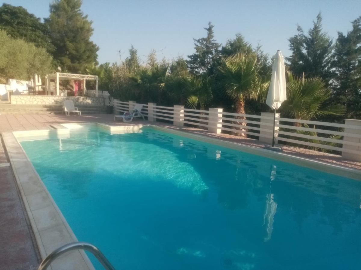 "San Placido Green House" Villa Con Piscina Castel di Iudica Exterior foto
