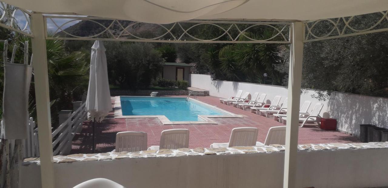 "San Placido Green House" Villa Con Piscina Castel di Iudica Exterior foto